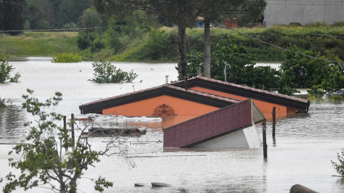 Inundaciones en Italia dejan 8 muertos y varios desaparecidos